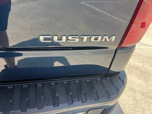Used 2023 Chevrolet Silverado 1500 Custom RWD image 7