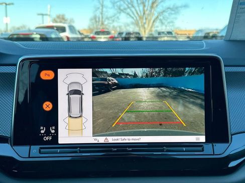 New 2025 Volkswagen Atlas Peak Edition SE image 66