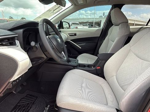 New 2026 Toyota Corolla Cross LE FWD image 10