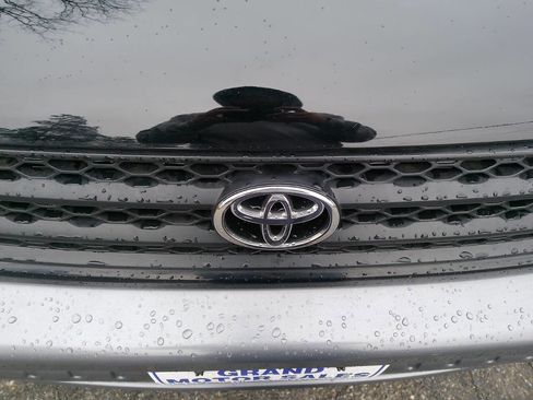 Used 2002 Toyota RAV4 4WD image 17