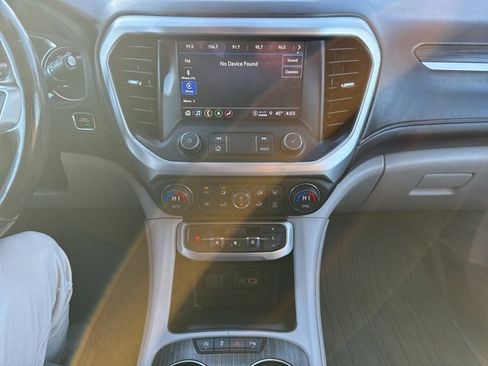 Used 2021 GMC Acadia SLT w/ Premium Package image 19