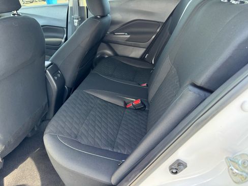 Used 2024 Nissan Kicks SV image 16