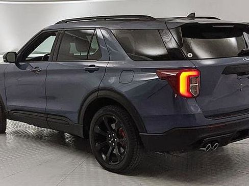 Certified 2021 Ford Explorer ST w/ Equipment Group 401A image 4