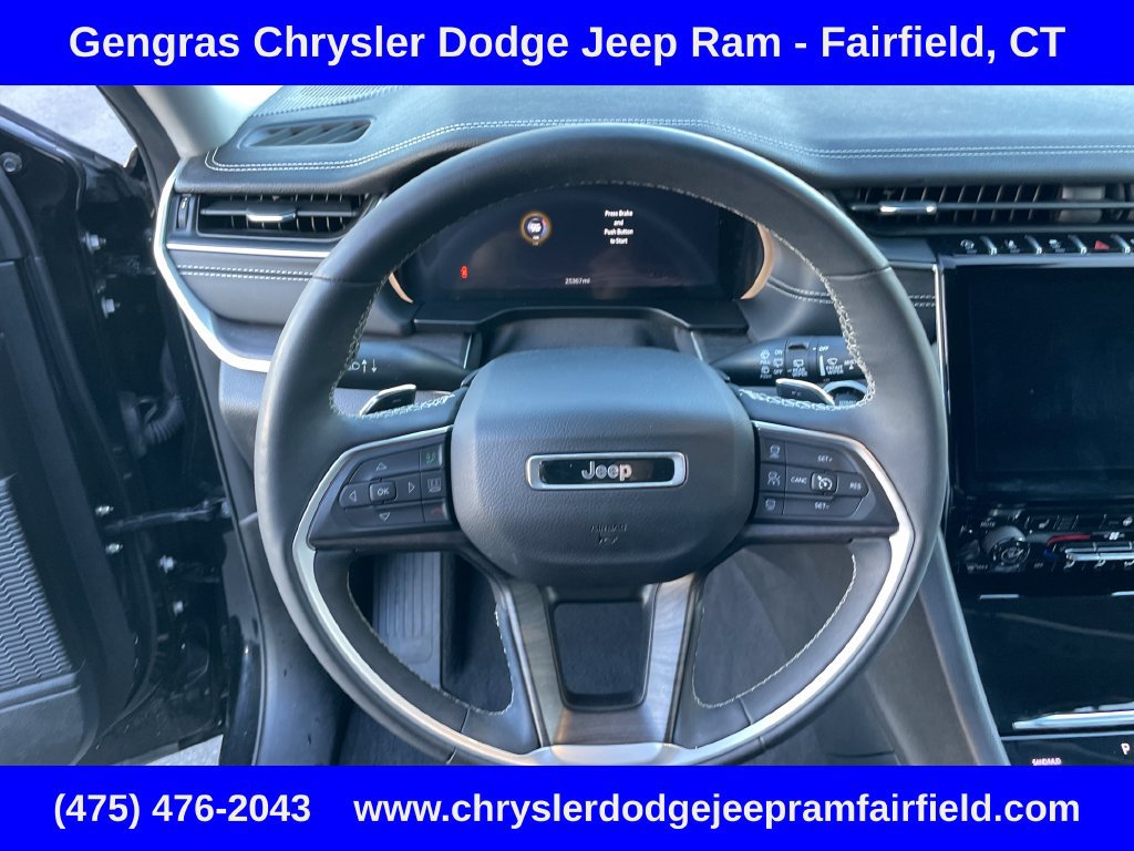 Used 2023 Jeep Grand Cherokee L Limited AWD/4WD image 61