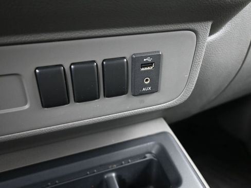 Used 2020 Nissan NV 1500 S image 23