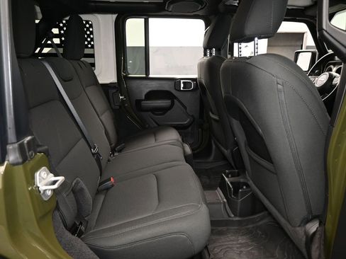 Used 2022 Jeep Wrangler Unlimited Sport image 44