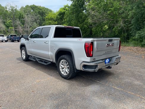 Used 2020 GMC Sierra 1500 SLT AWD/4WD image 3