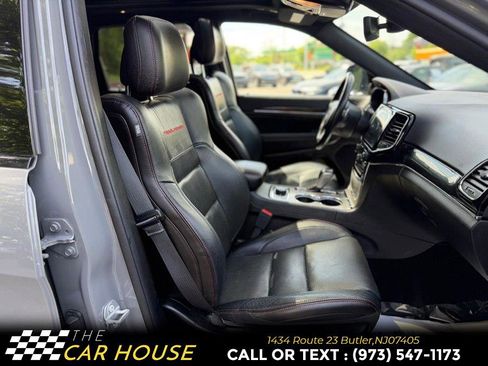 Used 2021 Jeep Grand Cherokee Trailhawk w/ Trailhawk Luxury Group AWD/4WD image 24