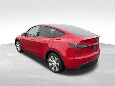 Used 2021 Tesla Model Y Long Range image 3