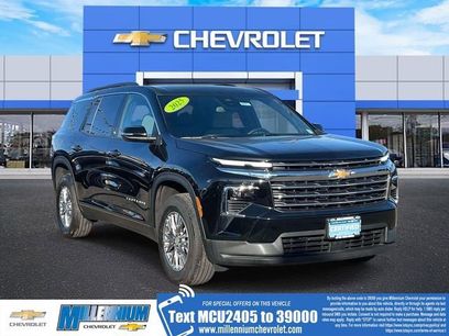 Certified 2025 Chevrolet Traverse LT
