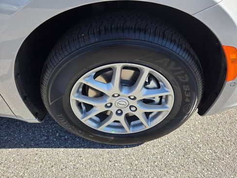 New 2026 Chrysler Pacifica Select FWD image 15