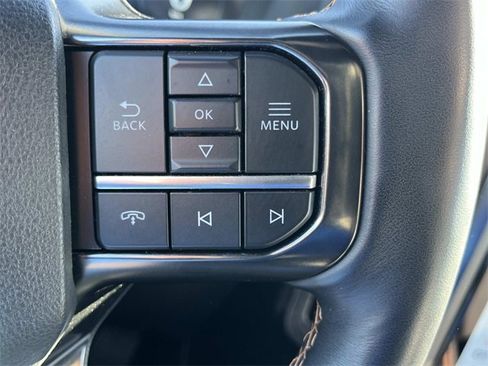 Used 2024 Ford Expedition Platinum image 35