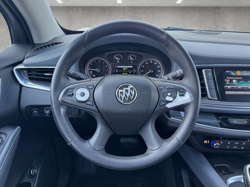 Used 2019 Buick Enclave Essence image 21
