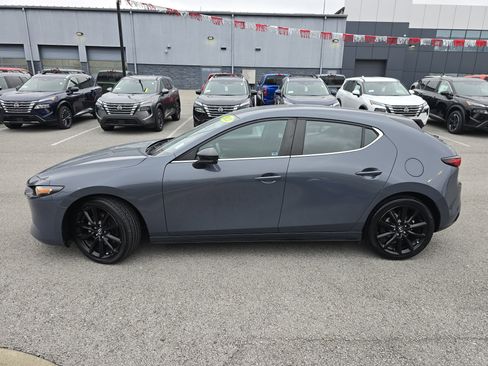 Used 2023 MAZDA MAZDA3 s image 18