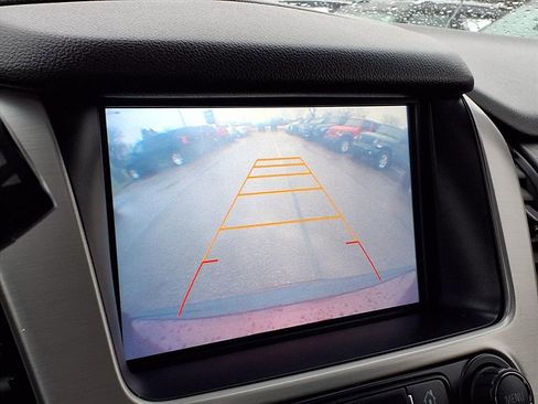 Used 2016 GMC Yukon SLT w/ Open Road Package image 19