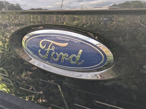 Used 2019 Ford F250 XLT w/ XLT Premium Package image 10