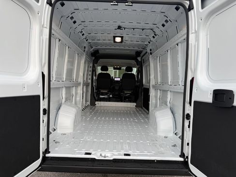 New 2026 RAM ProMaster 3500 w/ Quick Order Package 22G SLT FWD image 18