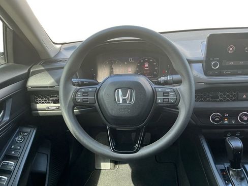 Used 2023 Honda Accord LX image 18