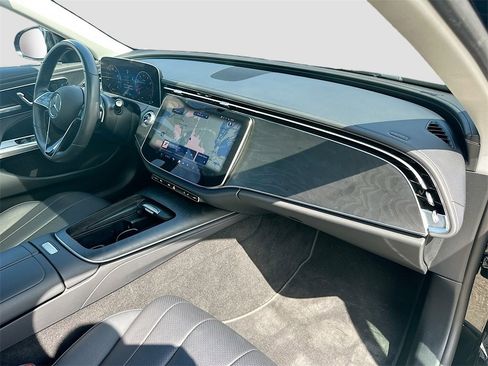 Certified 2025 Mercedes-Benz E 350 Sedan image 31