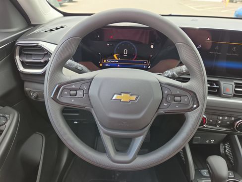 New 2026 Chevrolet TrailBlazer LS w/ LS Convenience Package FWD image 18