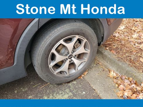 Used 2020 Kia Telluride EX image 7