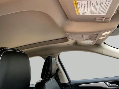 Used 2020 Ford Escape SEL FWD image 13