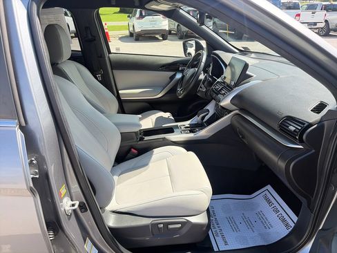 Used 2022 Mitsubishi Eclipse Cross SEL AWD/4WD image 38