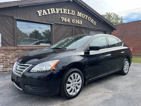 Used 2014 Nissan Sentra SV image 1