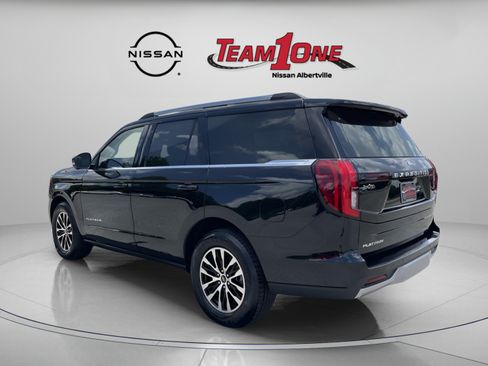 Used 2025 Ford Expedition Platinum AWD/4WD image 6