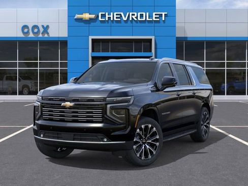 New 2026 Chevrolet Suburban High Country image 6
