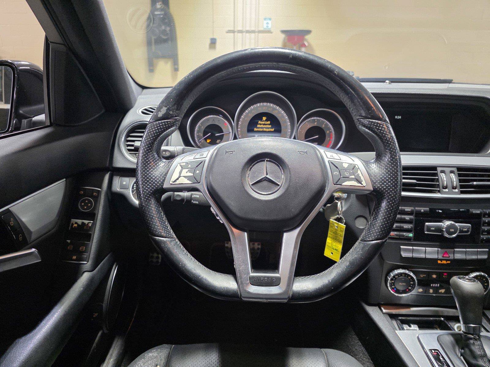 Used 2014 Mercedes-Benz C 250 Sedan image 20