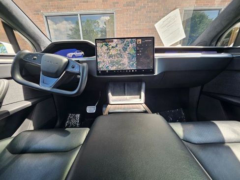 Used 2023 Tesla Model X AWD/4WD image 38
