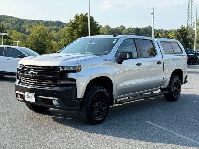 Used 2020 Chevrolet Silverado 1500 LT Trail Boss AWD/4WD image 9