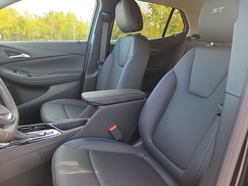 New 2026 Buick Encore GX Sport Touring w/ Advanced Technology Package image 4