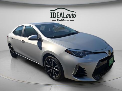 Used 2018 Toyota Corolla SE image 4