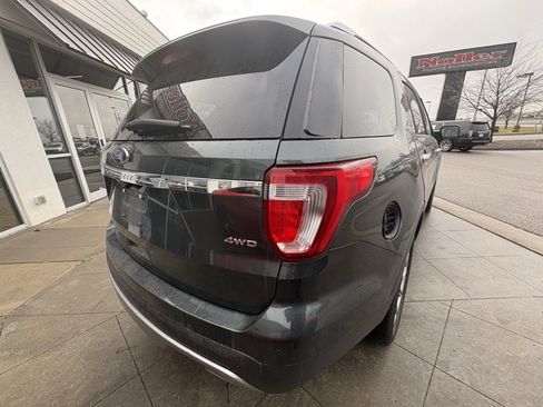 Used 2016 Ford Explorer Limited image 9