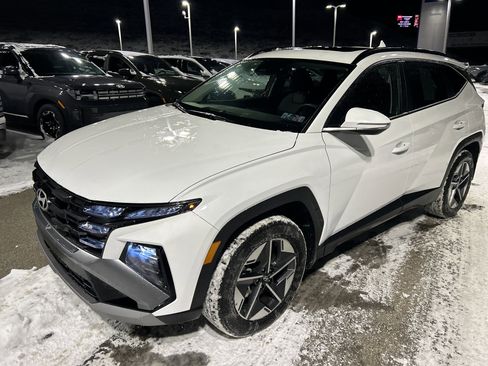 Certified 2025 Hyundai Tucson SEL image 23