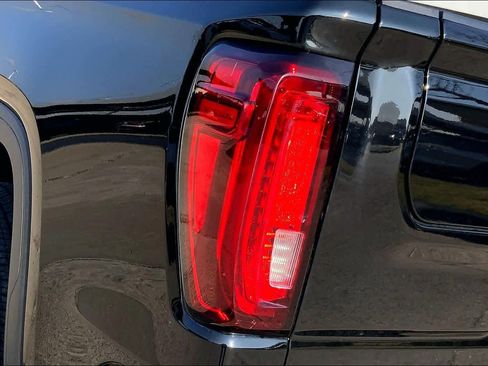Used 2024 GMC Sierra 1500 Denali w/ Denali Reserve Package image 28