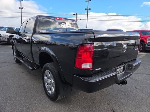 Used 2018 RAM 2500 Big Horn w/ Sport Appearance Group image 4