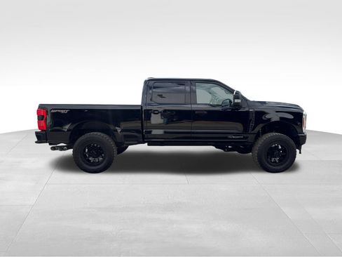 Used 2024 Ford F250 Lariat w/ Sport Appearance Package AWD/4WD image 6