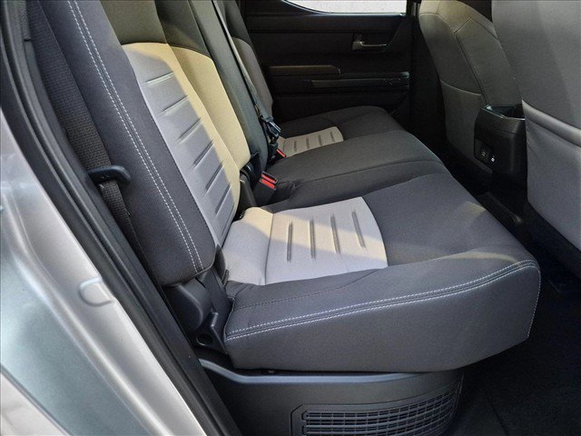 Certified 2025 Toyota Tacoma TRD Off-Road AWD/4WD image 18