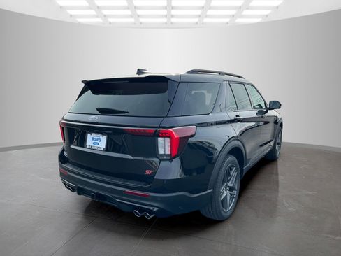 New 2026 Ford Explorer ST w/ Sun And Sound Package image 4