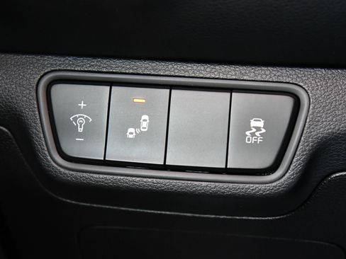 Used 2023 Kia Forte LXS w/ LXS Technology Package image 27