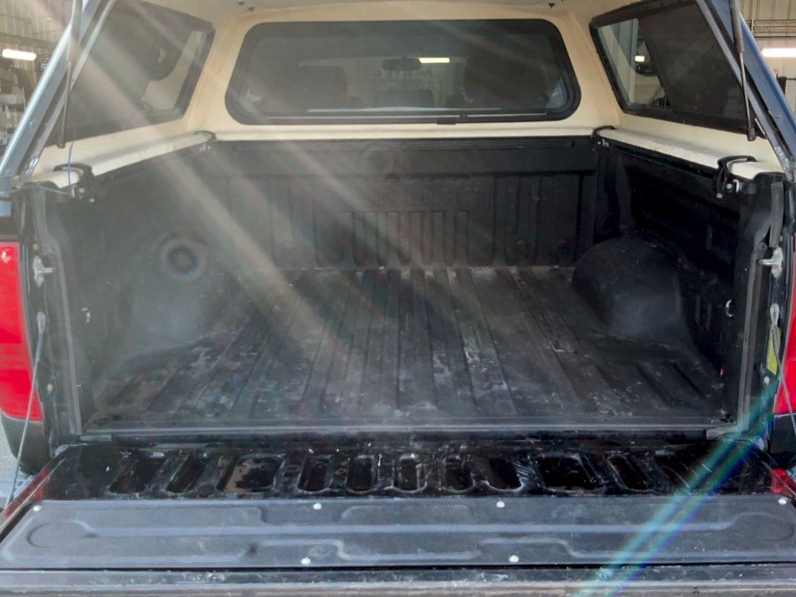 Used 2015 Toyota Tundra Platinum AWD/4WD image 20