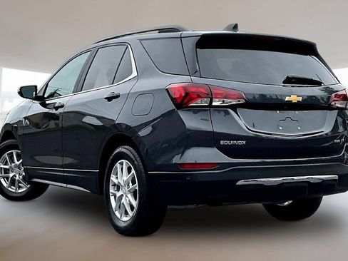 Used 2023 Chevrolet Equinox LT AWD/4WD image 4