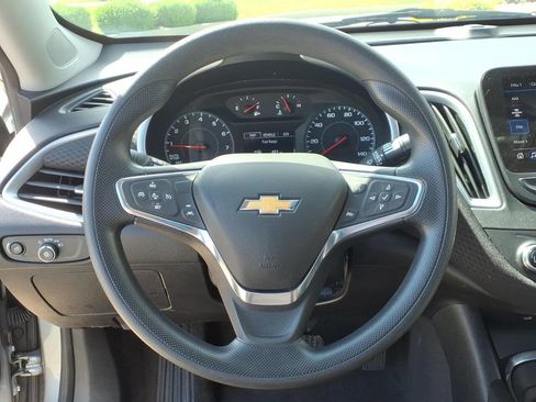 Used 2024 Chevrolet Malibu LT FWD image 10