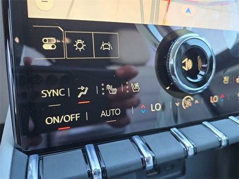 New 2026 GMC Terrain Denali w/ LPO, Floor Liner Package image 22