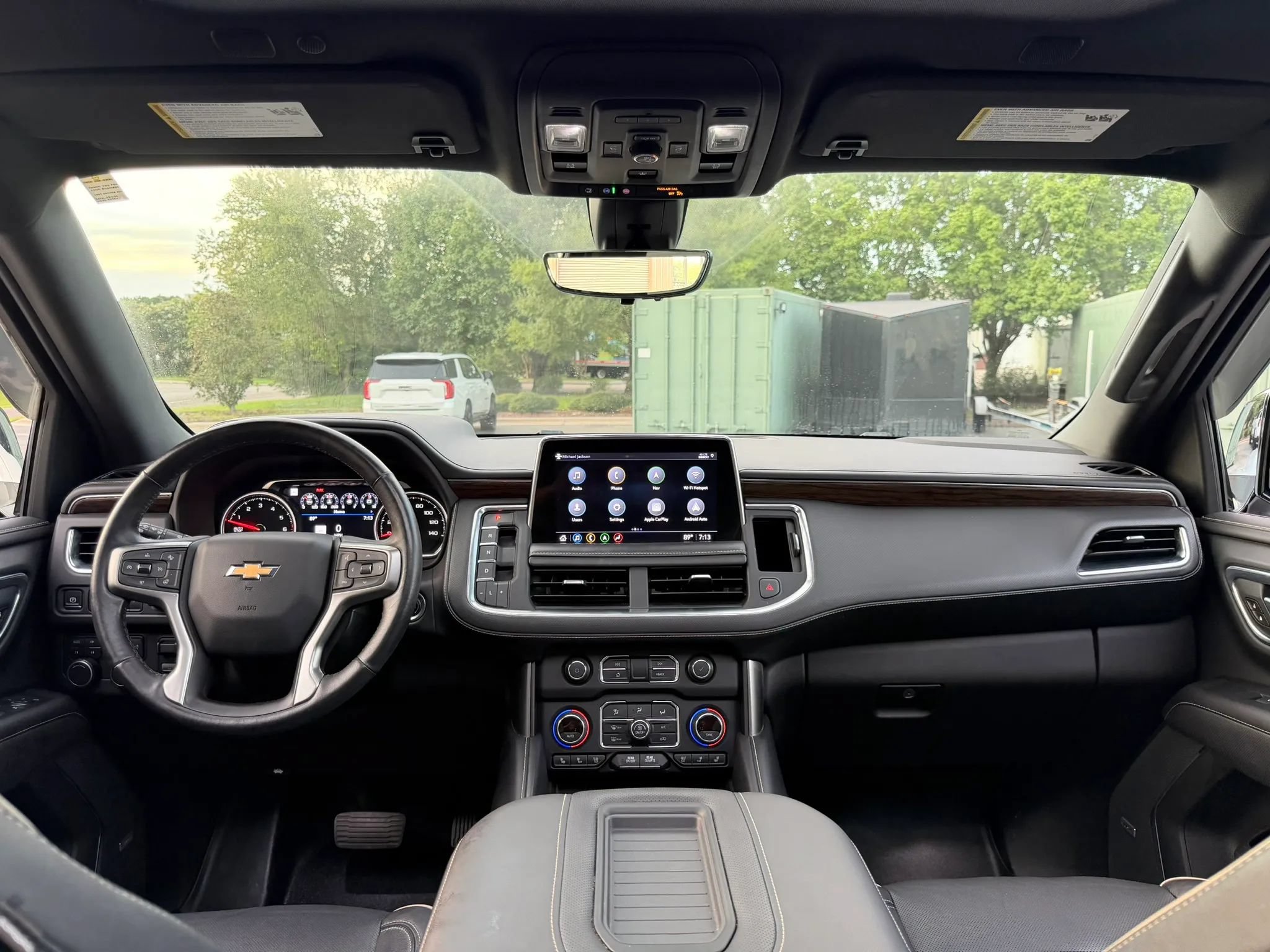 Used 2021 Chevrolet Tahoe Premier w/ Premium Package AWD/4WD image 35