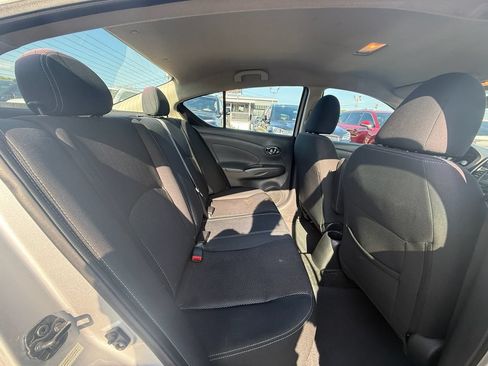 Used 2017 Nissan Versa FWD image 20
