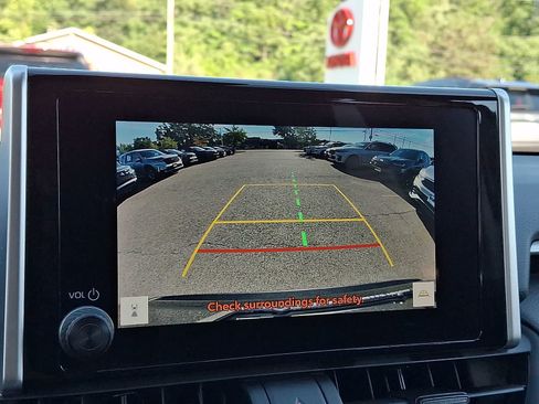 Certified 2025 Toyota RAV4 XLE AWD/4WD image 22
